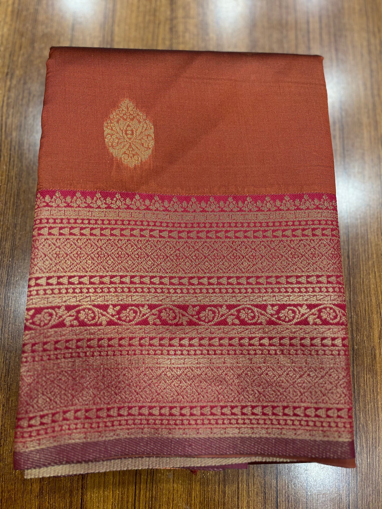 semi silk saree