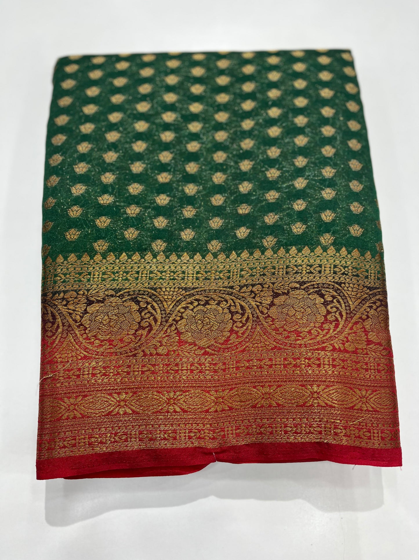 Semibanarasi Saree ( AV01 )