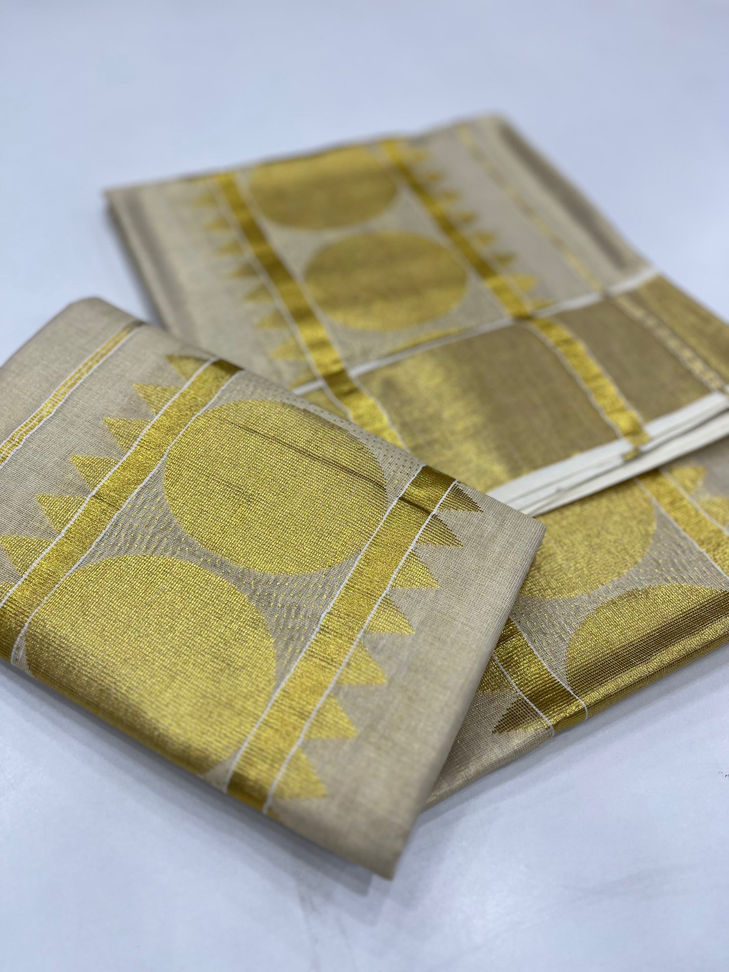 Polka Dots Tissue SetDhothis ( ONAM26 )