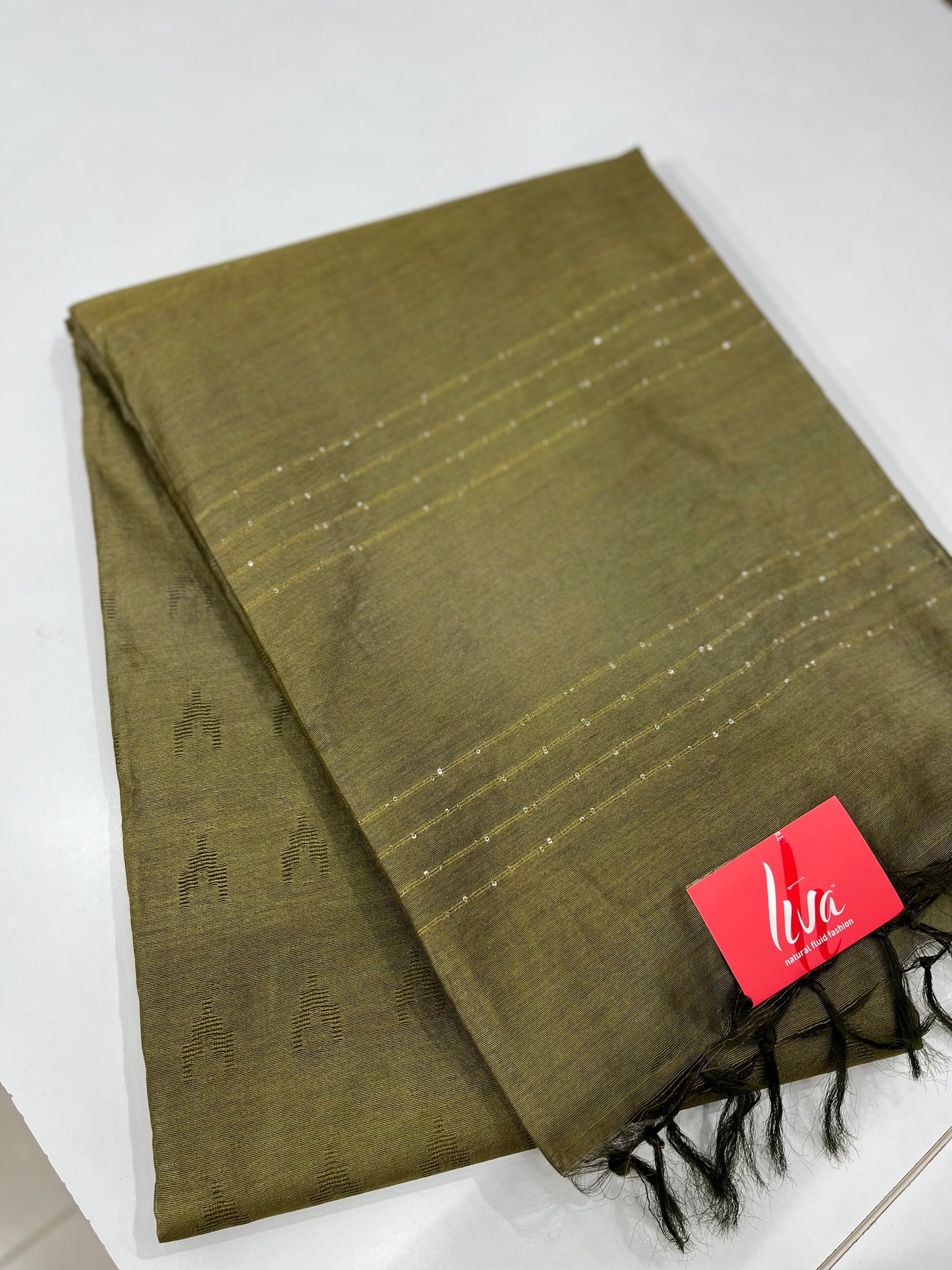 Semitussar Saree