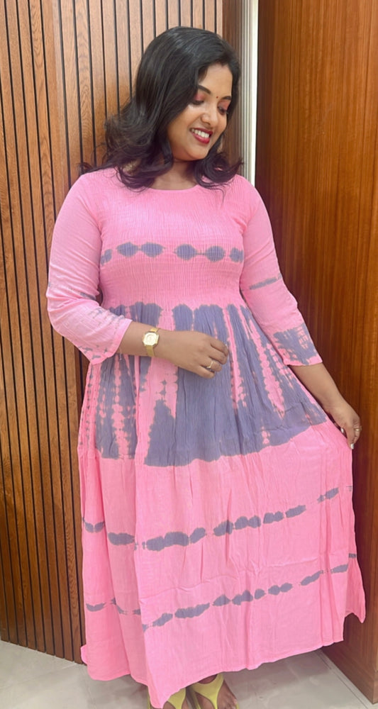WOMEN'S BRANDED KURTIS