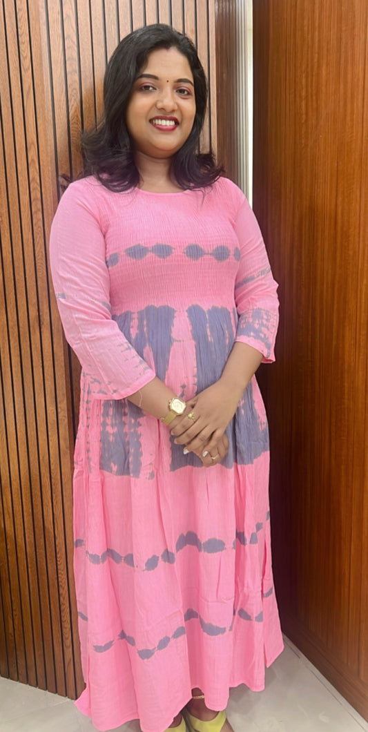WOMEN'S BRANDED KURTIS