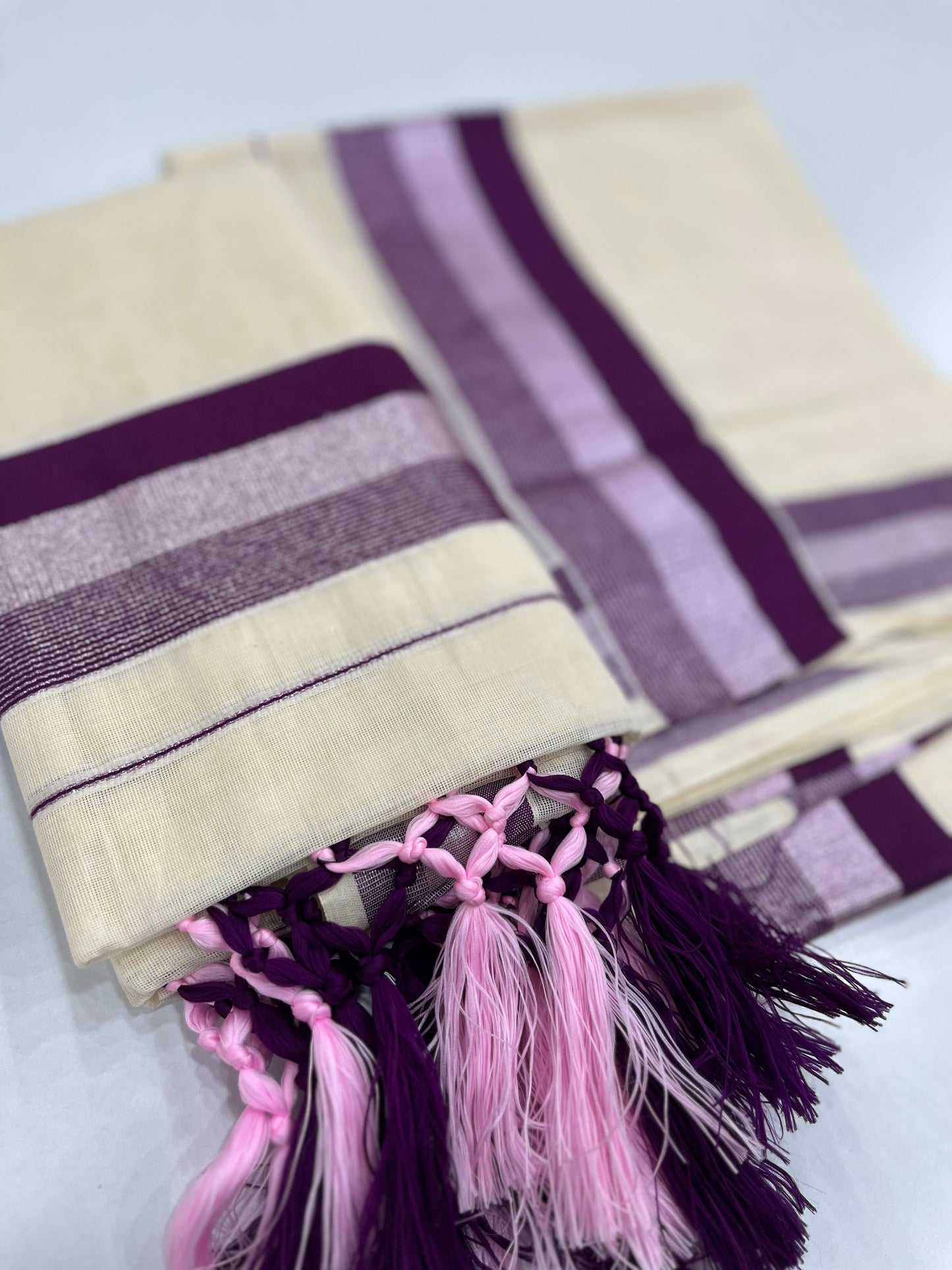 Cotton Setdhothi 2.80mtr ( ONAM26 )