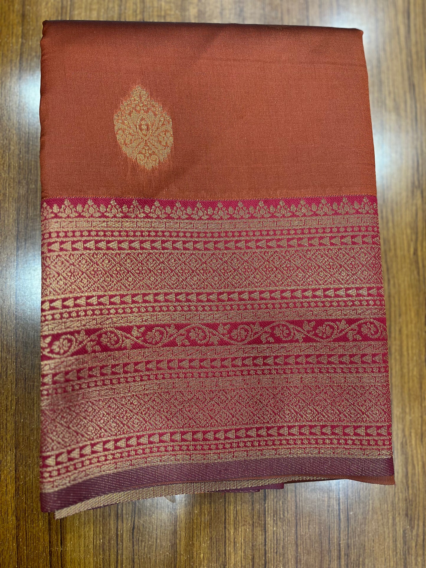 semi silk saree