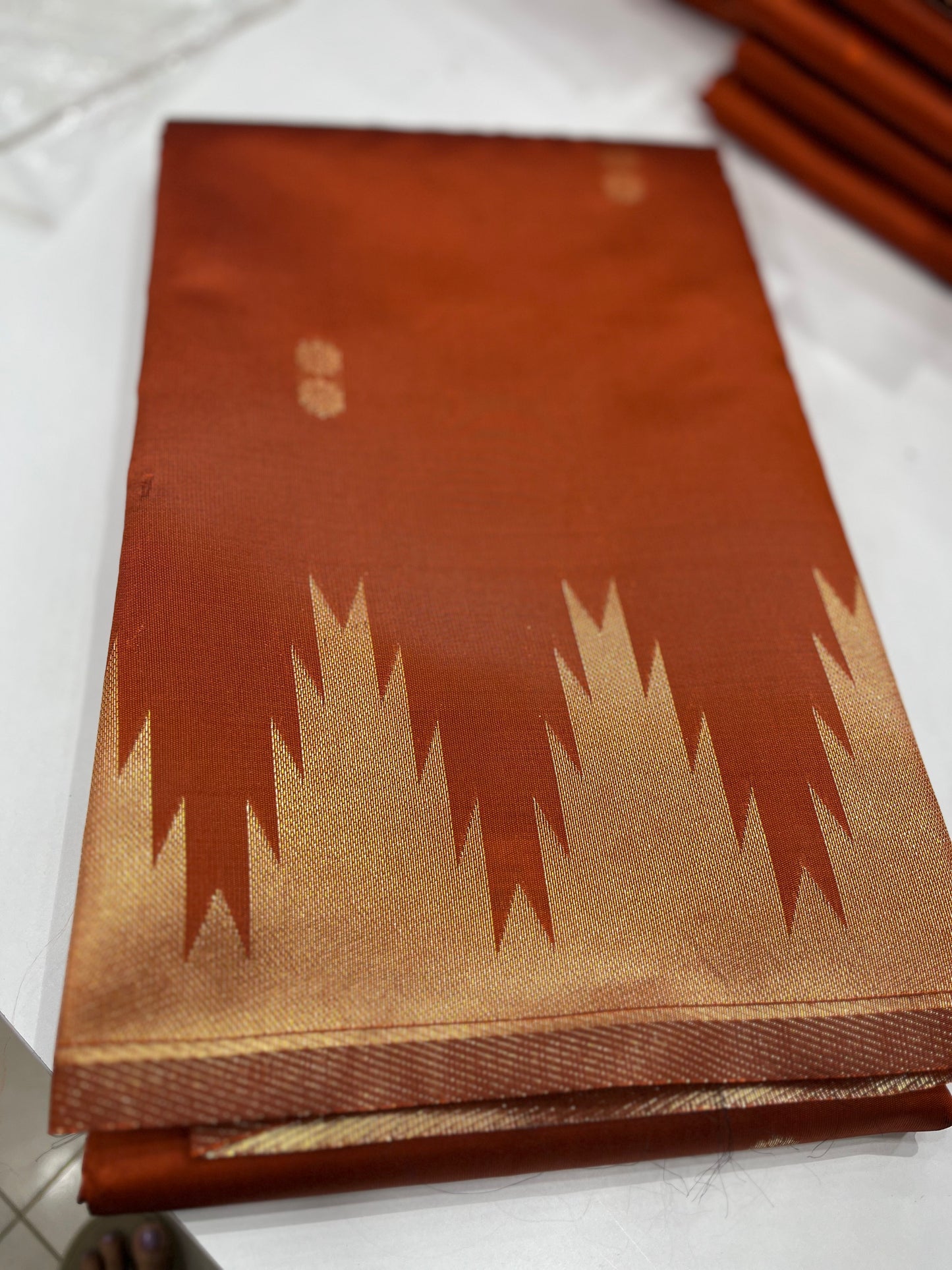 Semi Silk Saree ( AV01 )
