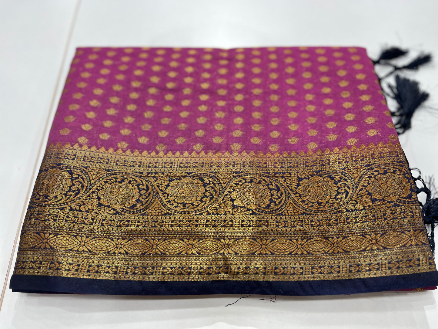 Semibanarasi Saree