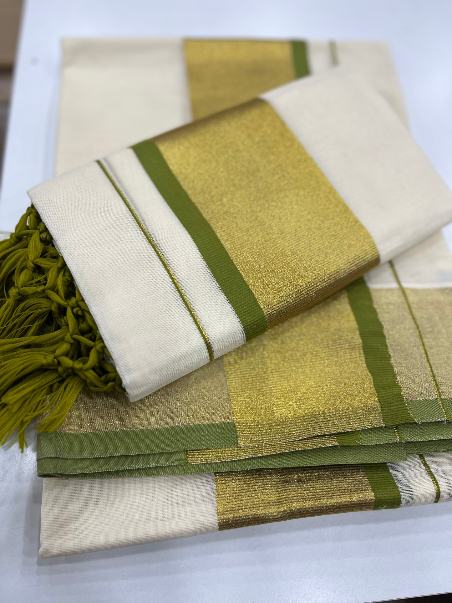 Premium Cotton Setdhothi 2.80mtr ( ONAM26 )