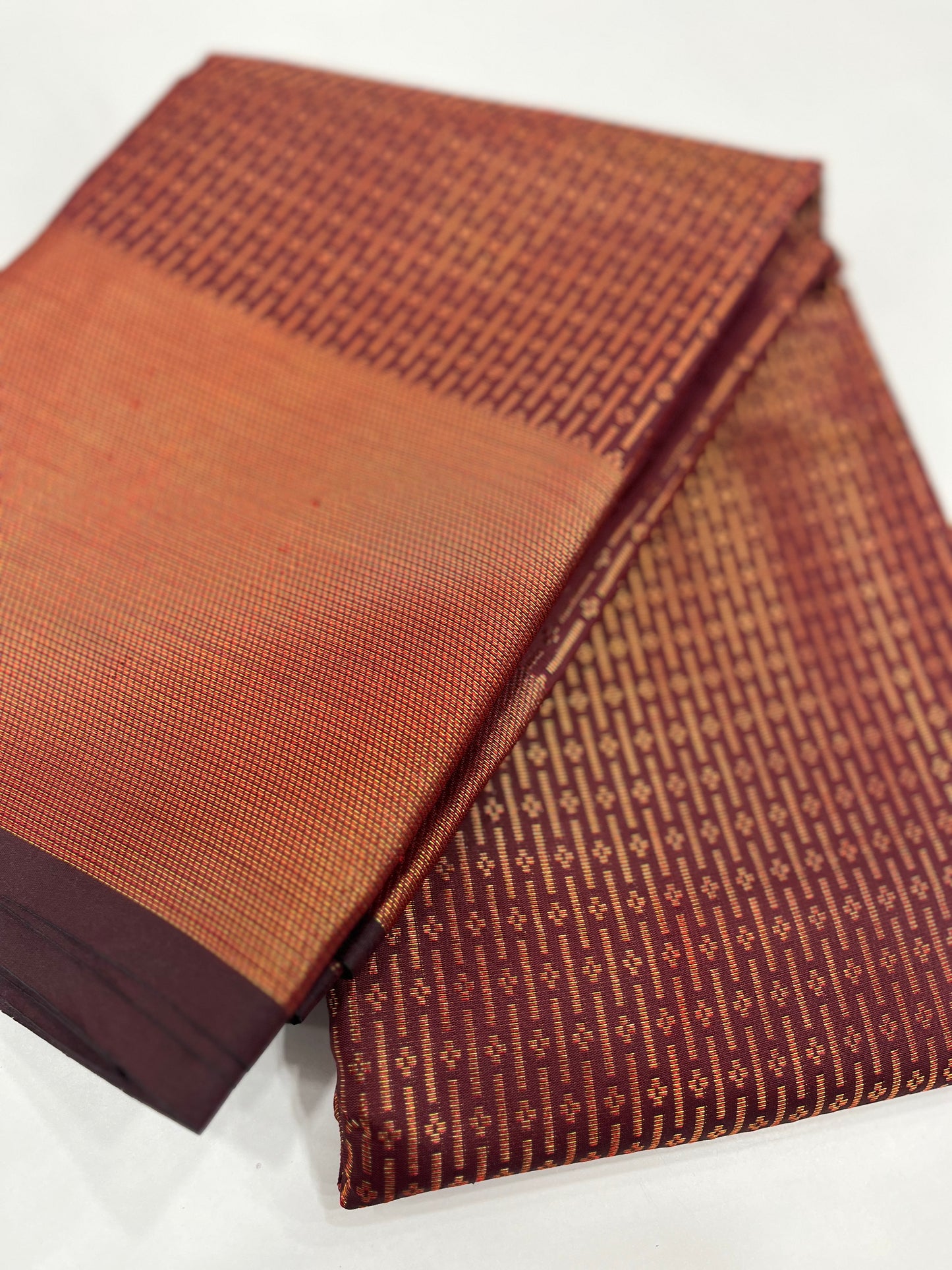 Semisilk Saree ( AV01 )