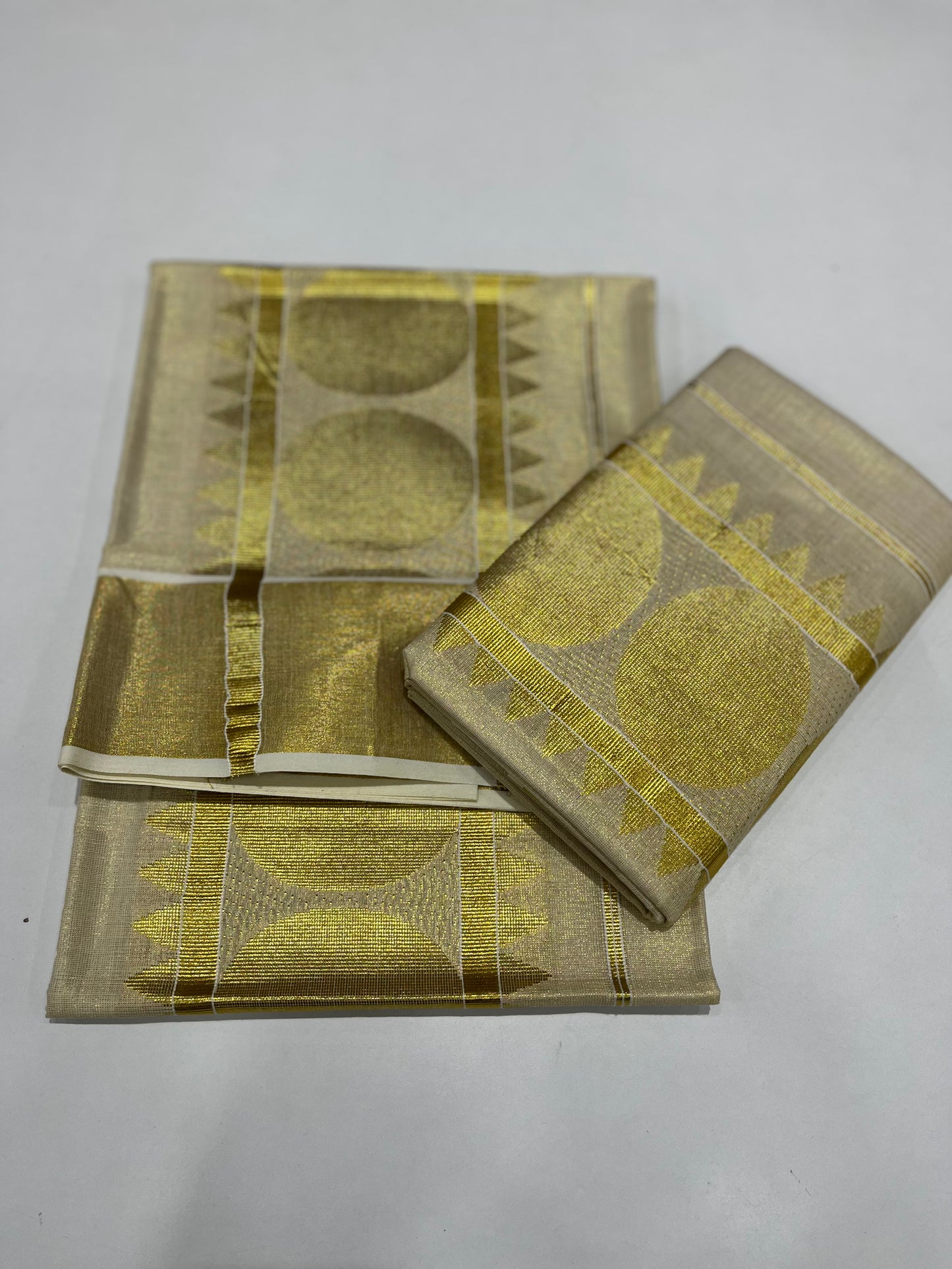 Premium Set Dhothis (2.80 mtr )