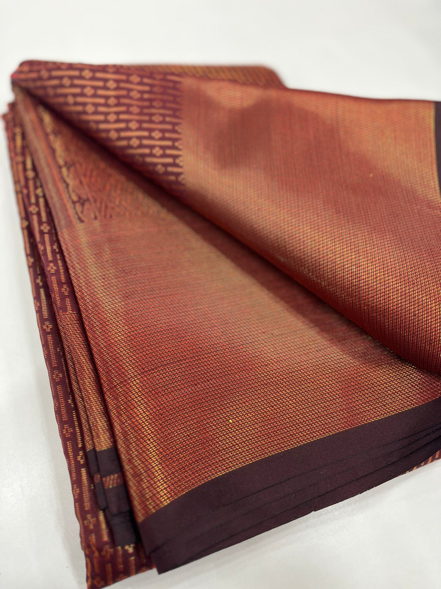 Semisilk Saree ( AV01 )