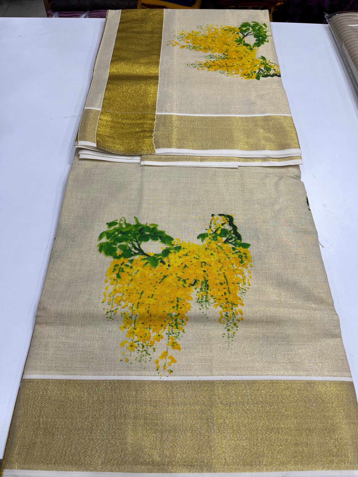 Kanikkonna Printed Tissue Setsaree