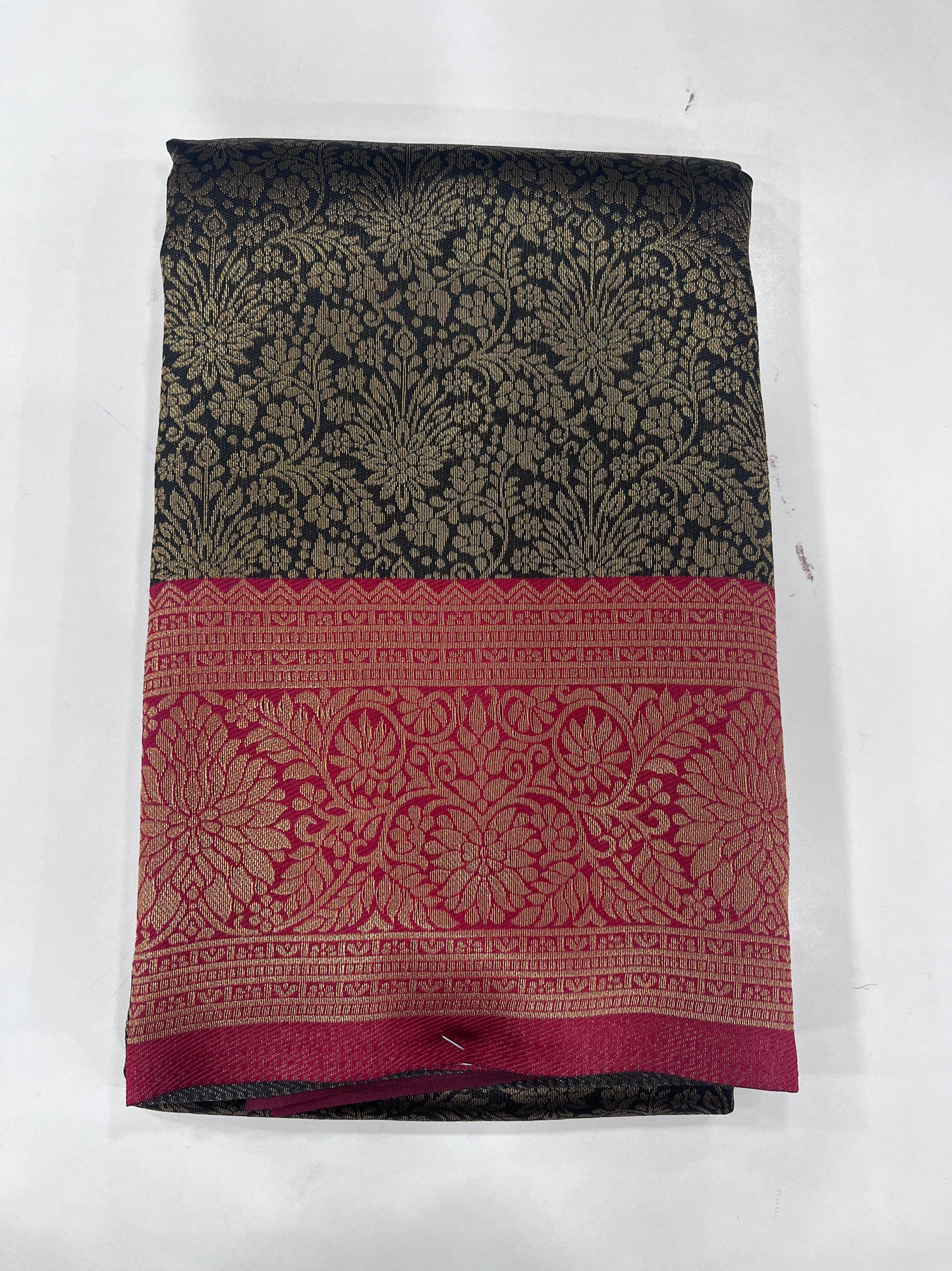 SemiSilk Saree with blouse(SUSHI)