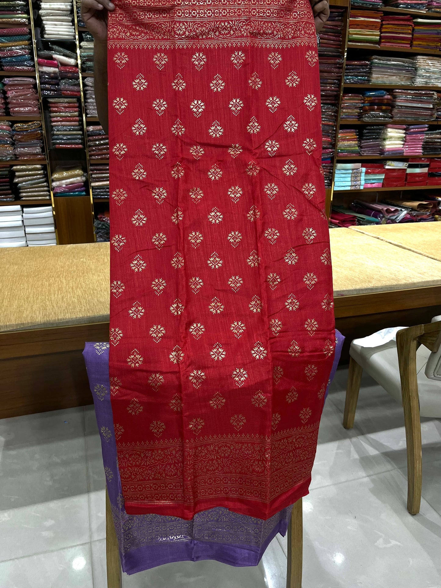 Vichitra Model Floral Print Saree